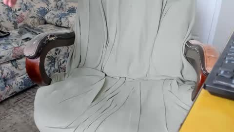 Snapshot of smallniceguyfrommi chatting on 01-13-25, 05:12 smallniceguyfrommi online show from 01-13-25, 05:12