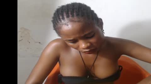 Snapshot of smallsluty chatting on 06-24-26, 09:25 smallsluty online show from 06-24-26, 09:25