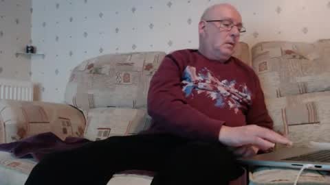 Snapshot of smallsteve562 chatting on 01-18-26, 08:34 Steve online show from 01-18-26, 08:34