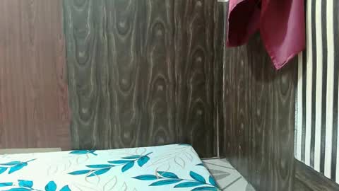 Snapshot of smalltitsbabe18 chatting on 12-02-25, 01:00 smalltitsbabe18 online show from 12-02-25, 01:00