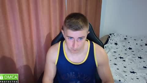 smanking22 online show from 04-29-26, 08:18