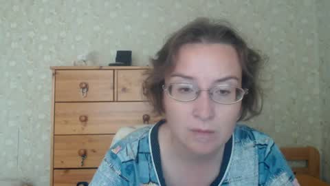 Snapshot of smart_rose chatting on 07-04-26, 11:05 smart_rose online show from 07-04-26, 11:05