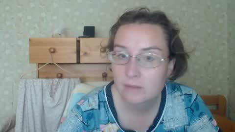 Snapshot of smart_rose chatting on 07-08-26, 02:43 smart_rose online show from 07-08-26, 02:43