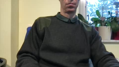 Snapshot of smart_sex69 chatting on 01-03-25, 08:00 smart_sex69 online show from 01-03-25, 08:00