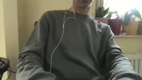 Snapshot of smart_sex69 chatting on 09-27-25, 02:44 smart_sex69 online show from 09-27-25, 02:44