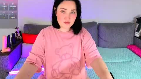 Snapshot of smartandamazing chatting on 07-18-26, 07:23 Dasha online show from 07-18-26, 07:23