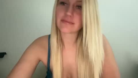 smexxii93 online show from 11-11-25, 05:13