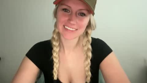 smexxii93 online show from 01-31-26, 07:34