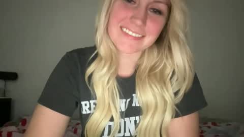 smexxii93 online show from 02-12-26, 03:23