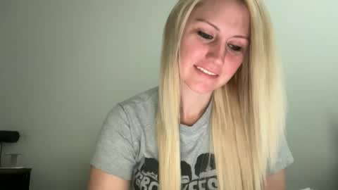 smexxii93 online show from 03-05-26, 04:03