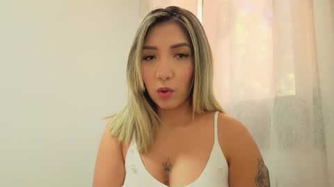 smile__1 online show from 01-15-26, 01:26