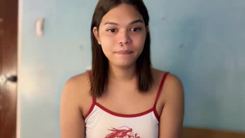 Snapshot of smile_sunshinex chatting on 02-02-26, 08:13 call me sunshine online show from 02-02-26, 08:13