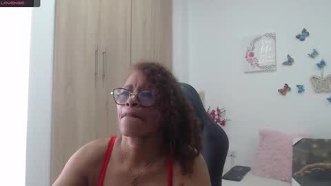 Smileth online show from 02-19-25, 04:00
