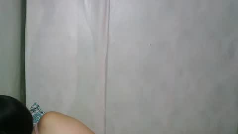 Snapshot of smilinglady27 chatting on 10-11-25, 06:17 smilinglady27 online show from 10-11-25, 06:17