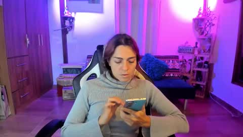 SmilingSalor online show from 09-21-25, 12:23