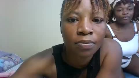 Snapshot of smillingmachine chatting on 06-24-26, 12:15 terry online show from 06-24-26, 12:15
