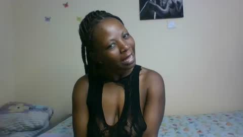 Snapshot of smillingmachine chatting on 07-16-26, 09:04 terry online show from 07-16-26, 09:04