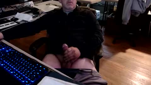 smly online show from 11-25-25, 03:34