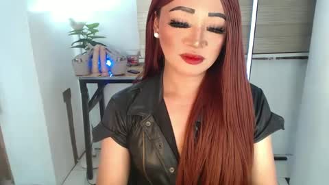 Amanda online show from 12-29-24, 01:34