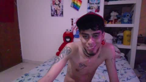 Snapshot of smoker00teddybear chatting on 01-18-25, 11:32 teddy online show from 01-18-25, 11:32