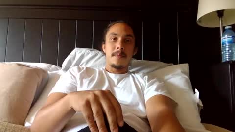 Snapshot of smokestar1991 chatting on 10-06-25, 01:52 SmokeStar online show from 10-06-25, 01:52