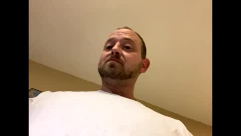 Snapshot of smokeymt420 chatting on 12-29-24, 03:44 smokeymt420 online show from 12-29-24, 03:44