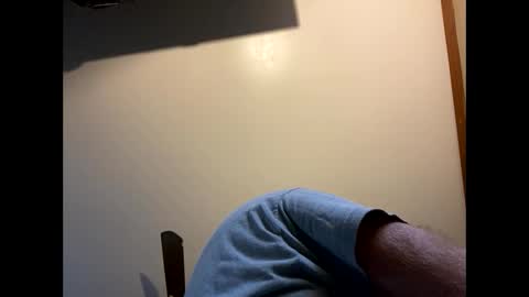 Snapshot of smokeymt420 chatting on 01-08-25, 09:23 smokeymt420 online show from 01-08-25, 09:23