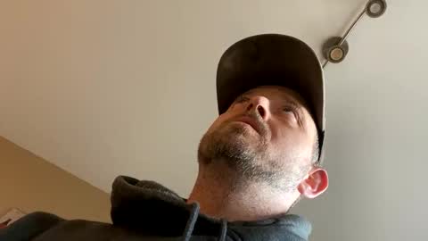 Snapshot of smokeymt420 chatting on 02-20-25, 10:37 smokeymt420 online show from 02-20-25, 10:37