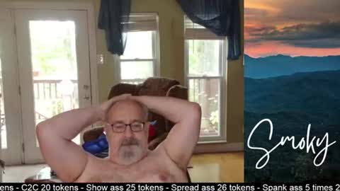 Snapshot of smokymountanman chatting on 06-16-26, 06:32 smokymountanman online show from 06-16-26, 06:32