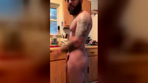 Smoothnutz83 online show from 04-21-26, 11:05