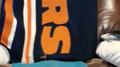 CJ online show from 04-11-26, 01:43