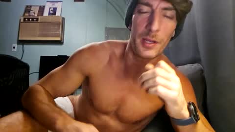 Snapshot of snackyyyy chatting on 02-14-26, 02:08 Snackyyyy online show from 02-14-26, 02:08