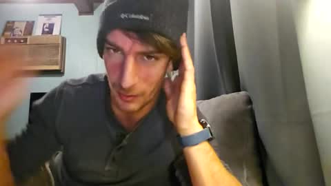 Snapshot of snackyyyy chatting on 02-19-26, 03:24 Snackyyyy online show from 02-19-26, 03:24