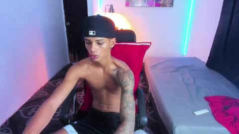 snak_master1 online show from 03-30-26, 06:53