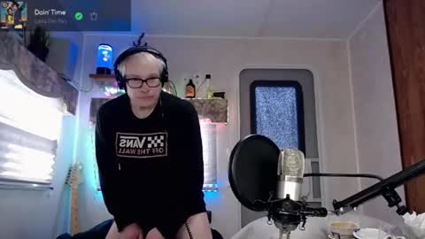 Snapshot of snarfle chatting on 03-07-25, 07:27 Viiscount Snarfle Von Snarfenberg online show from 03-07-25, 07:27