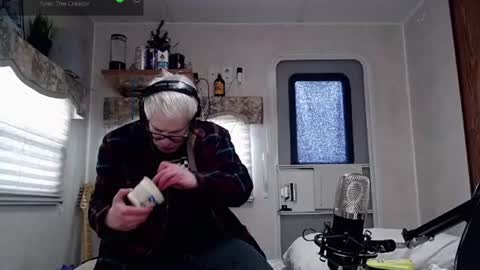 Snapshot of snarfle chatting on 03-08-25, 10:02 Viiscount Snarfle Von Snarfenberg online show from 03-08-25, 10:02