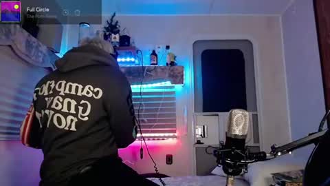 Snapshot of snarfle chatting on 03-09-25, 11:36 Viiscount Snarfle Von Snarfenberg online show from 03-09-25, 11:36