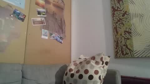 Snapshot of sneakerboy18 chatting on 02-22-26, 10:25 sneakerboy18 online show from 02-22-26, 10:25
