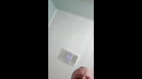 sneakypeteyo1 online show from 04-16-26, 04:35