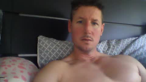 snow_ride69 online show from 06-16-26, 04:31