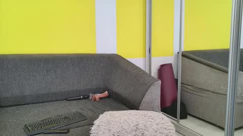 snowflakec online show from 11-16-25, 07:19