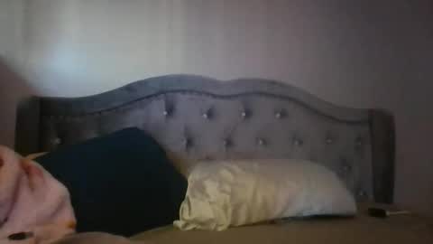 Snapshot of snowie_rose chatting on 11-09-25, 11:47 Snowie Rose online show from 11-09-25, 11:47