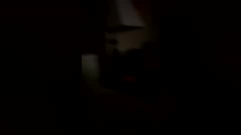 snowman1008 online show from 12-18-25, 03:23