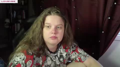 Snapshot of so_cute777 chatting on 06-18-26, 01:39 so cute777 online show from 06-18-26, 01:39