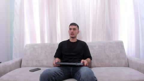 Snapshot of soccer_hot chatting on 05-20-26, 03:51 SOCCER HOT online show from 05-20-26, 03:51