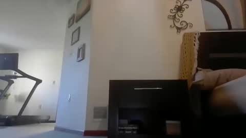 soccerboyfitsmooth90 online show from 04-20-26, 12:19