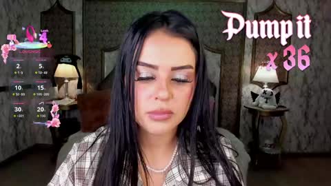 Snapshot of soffiqueen chatting on 05-21-26, 02:13 Schedule 1400 - 2100 gtm-5 online show from 05-21-26, 02:13