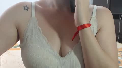 Snapshot of sofi995971 chatting on 04-15-26, 02:13 Sofa Castellanos online show from 04-15-26, 02:13
