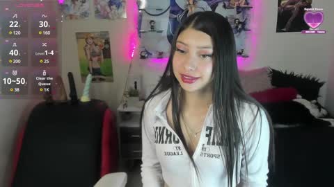 Snapshot of sofi__lenos chatting on 01-21-25, 01:11 Sofi lenos online show from 01-21-25, 01:11