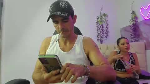 SOFI AND SANTY online show from 04-19-26, 12:43